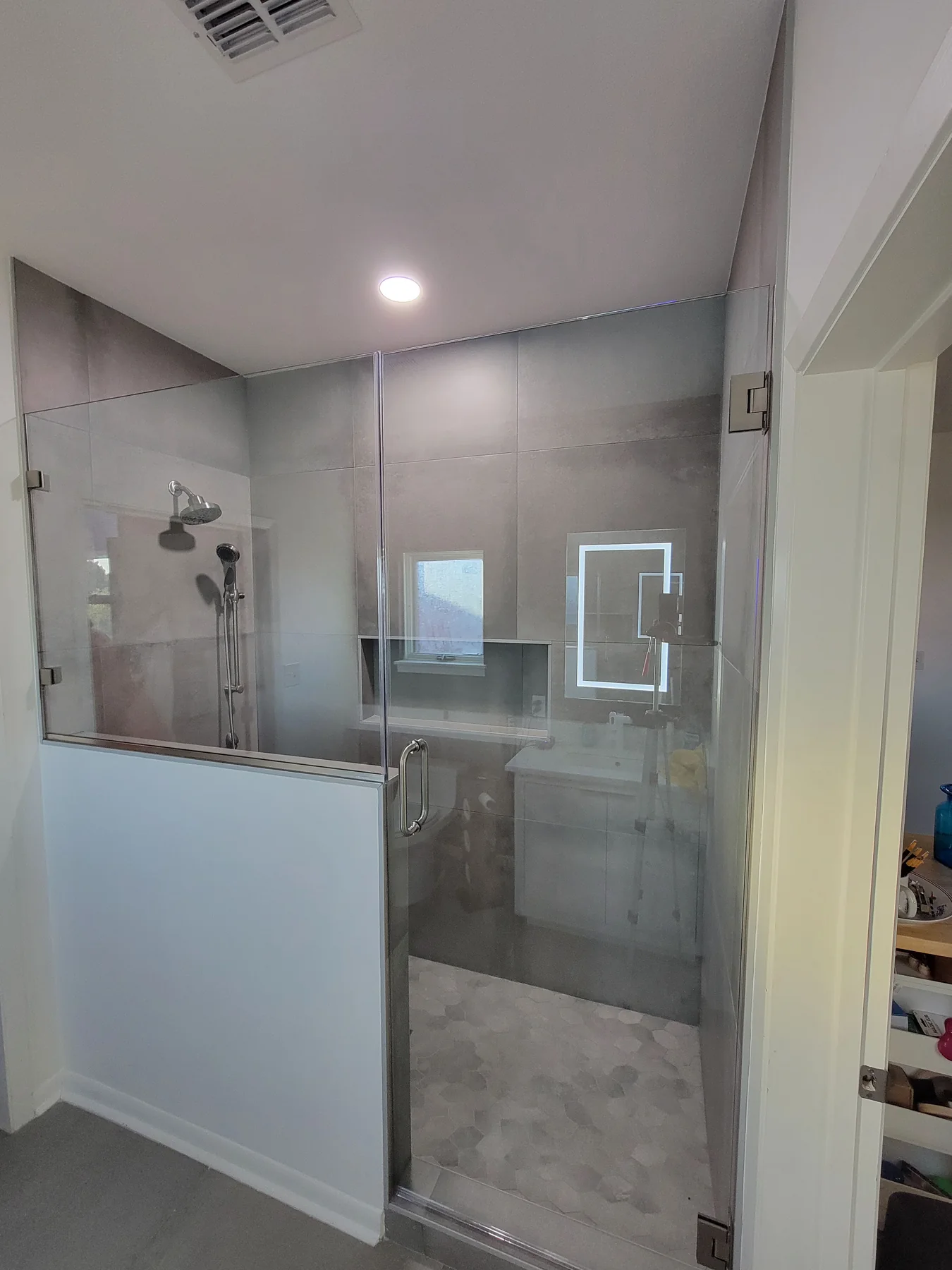 Euro Custom Glass Interiors completed project 15
