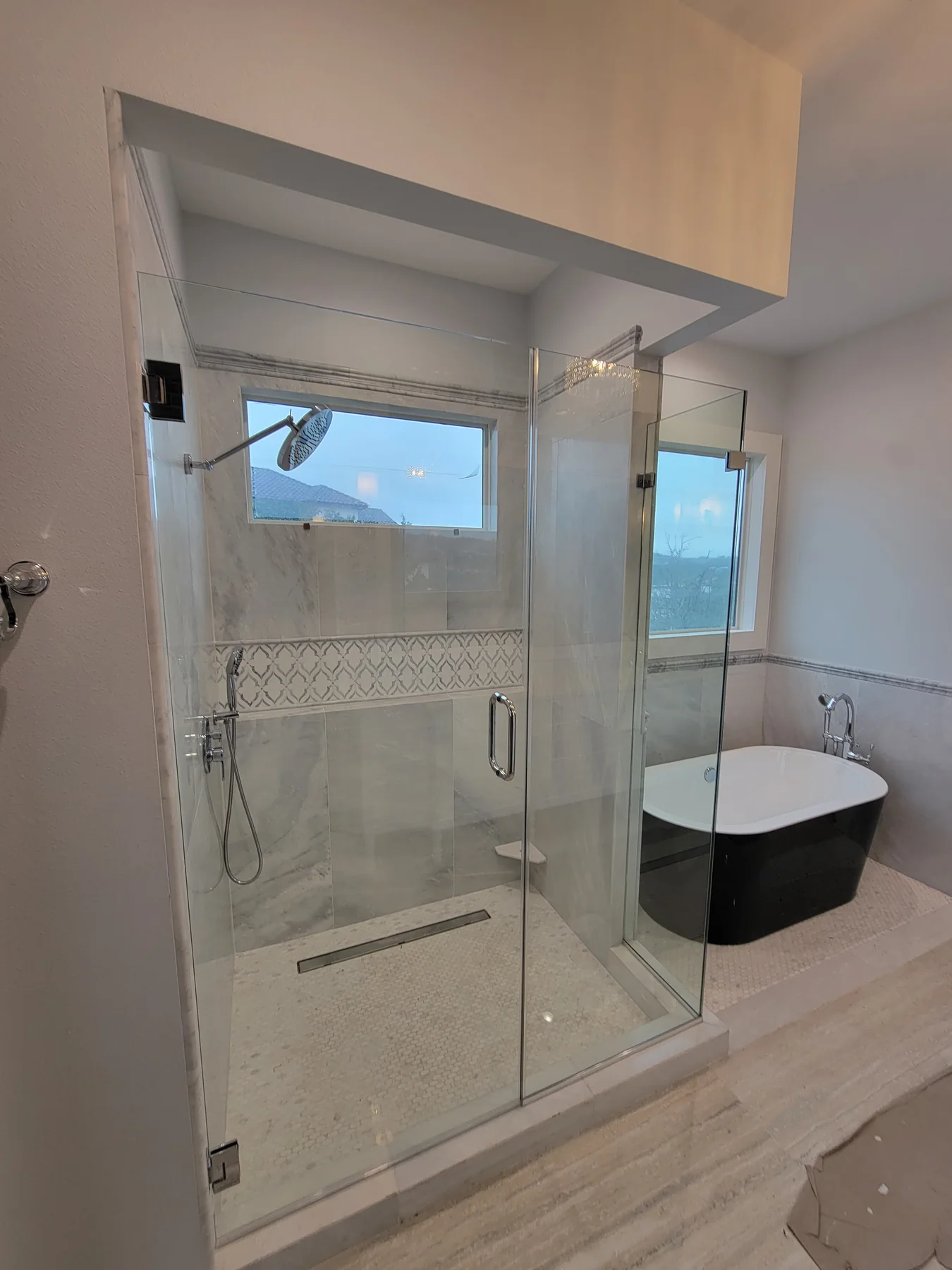 Euro Custom Glass Interiors completed project 27
