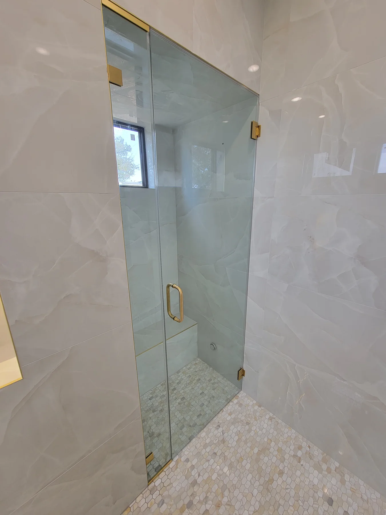 Euro Custom Glass Interiors completed project 39