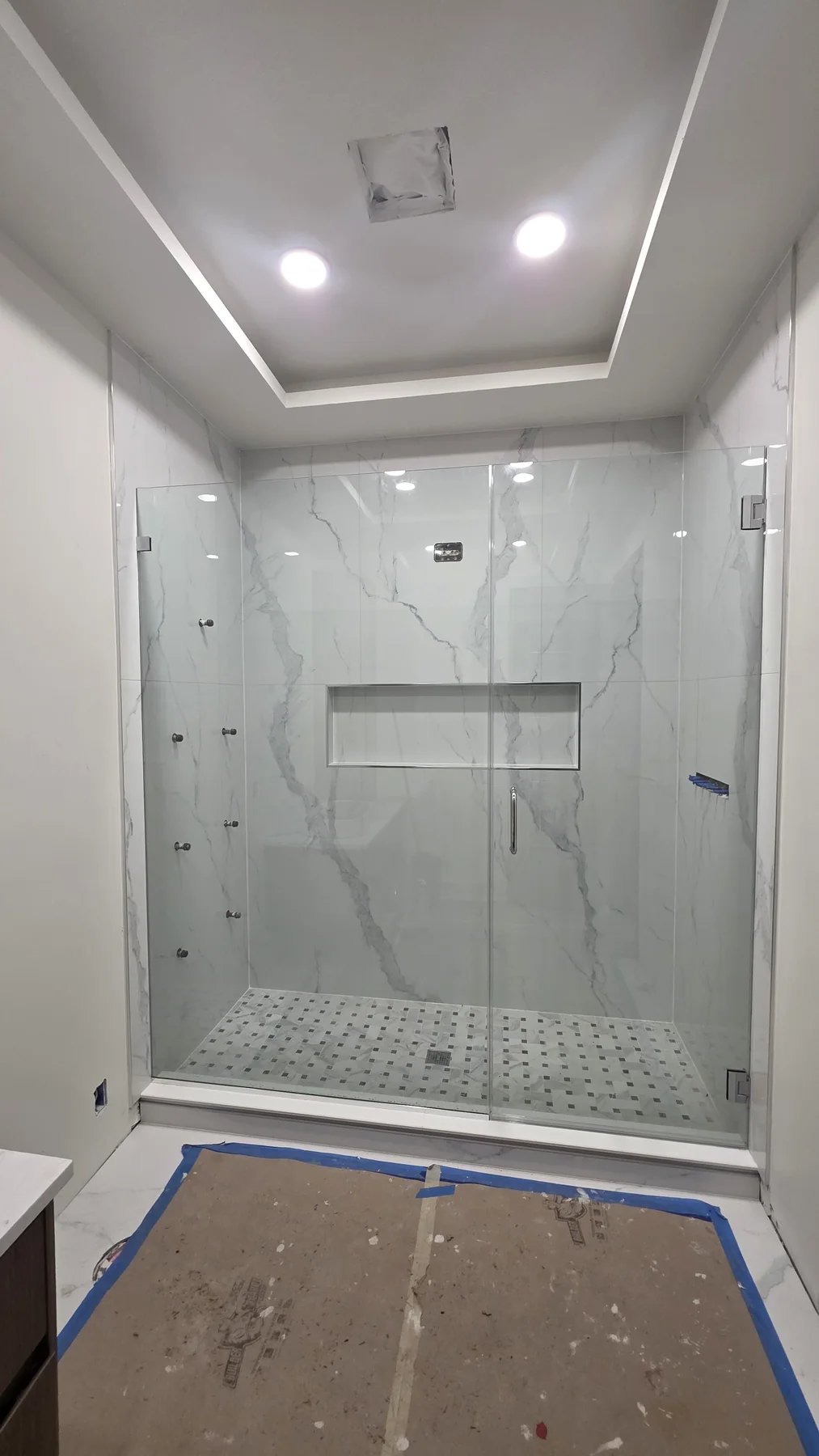 Euro Custom Glass Interiors completed project 113